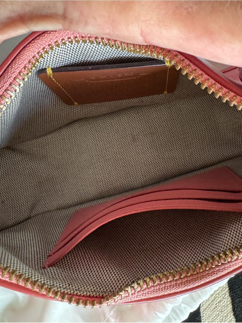 COACH Swinger 20 Pink Limited Edition Handbag Excellent Condition - Picture 4 of 4